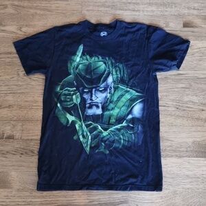 𝅺DC Comics Green Arrow Black T-shirt S